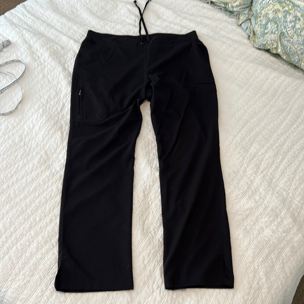 Grey’s Anatomy Classic by Barco.  Mia Scrub Pant